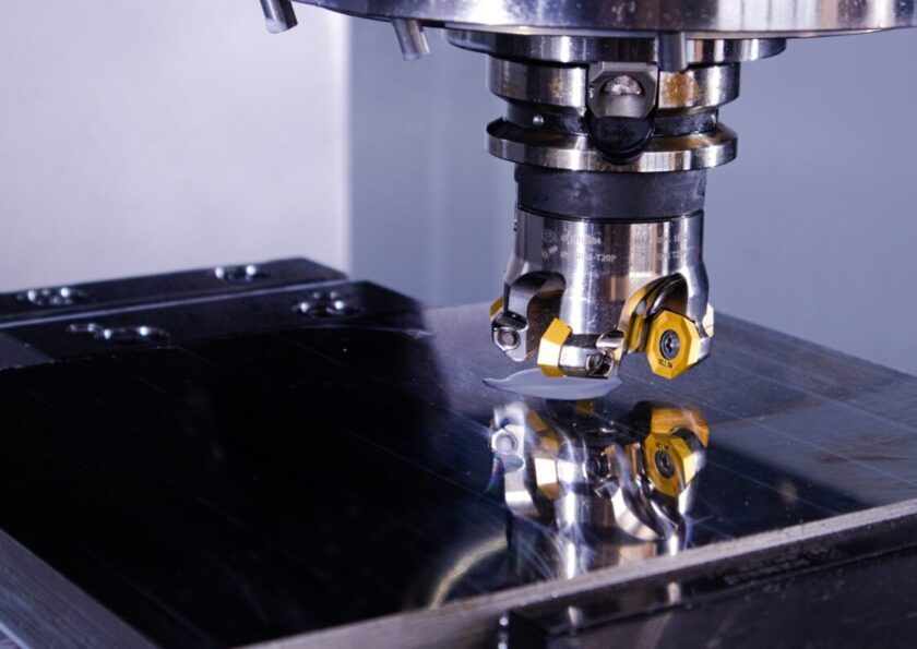 CNC Turning Vs CNC Milling: Which One Should You Choose?